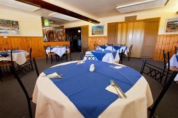 Snowy Mountains Resort And Function Centre 3*
